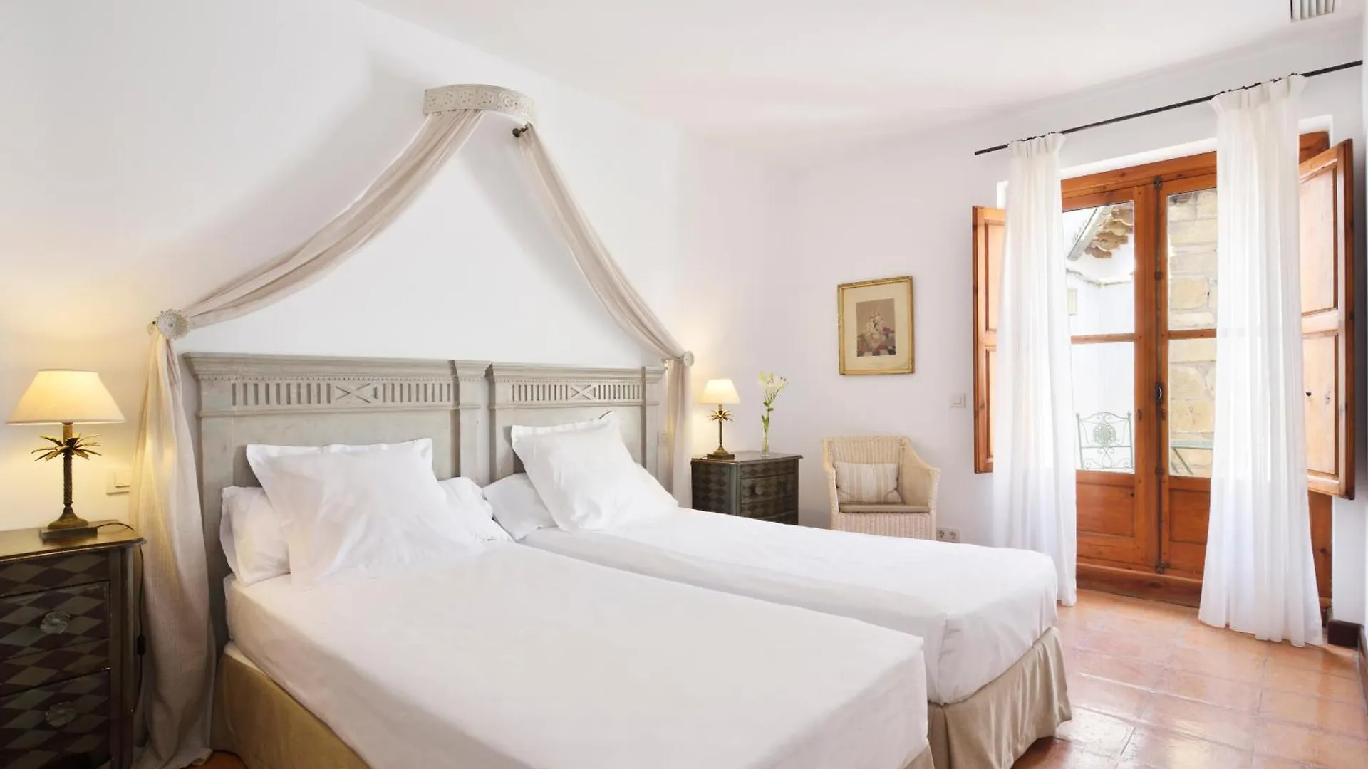 ****  Hotel Puerta De La Luna Baeza Spanje