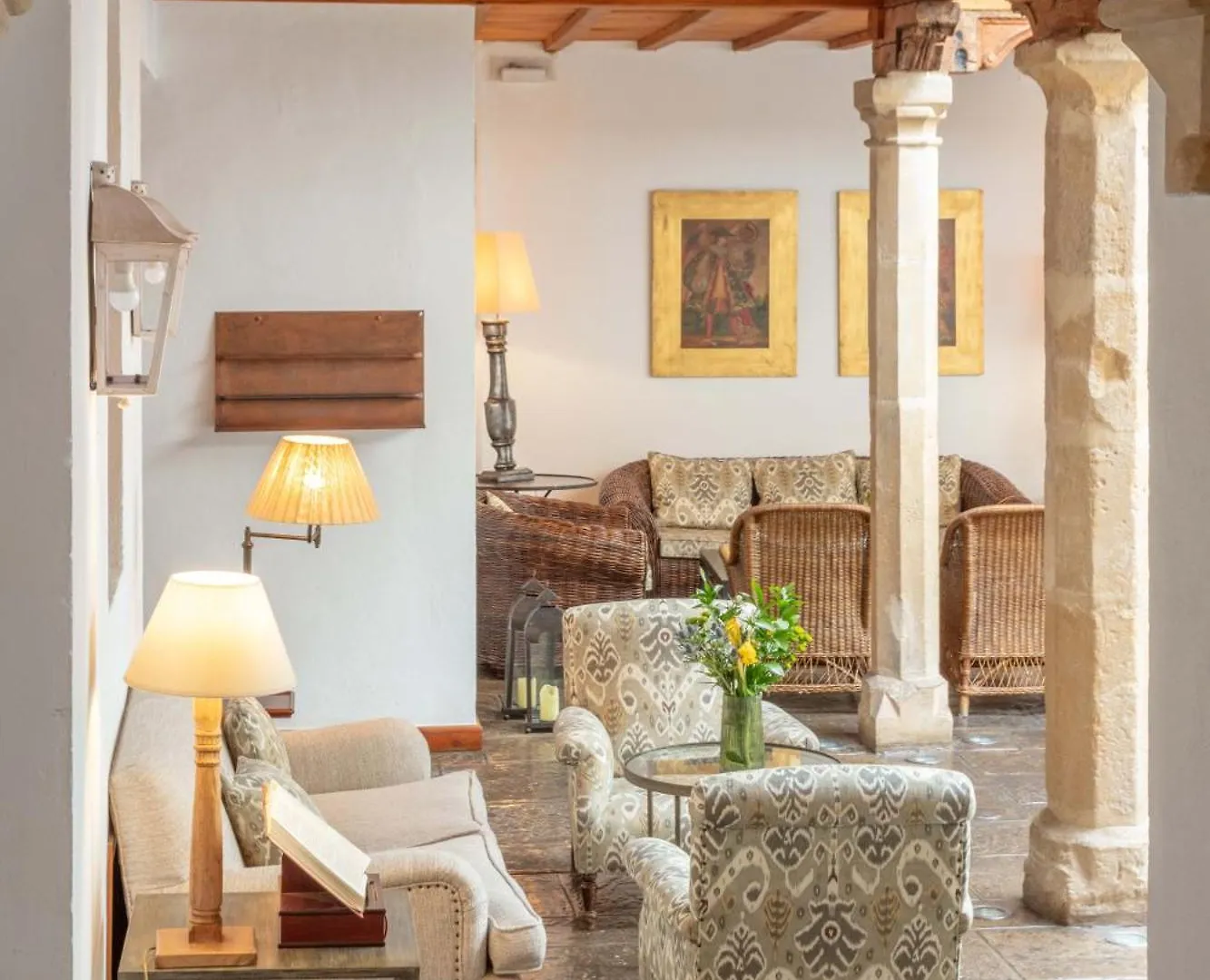 Hotel Puerta De La Luna Baeza Espagne