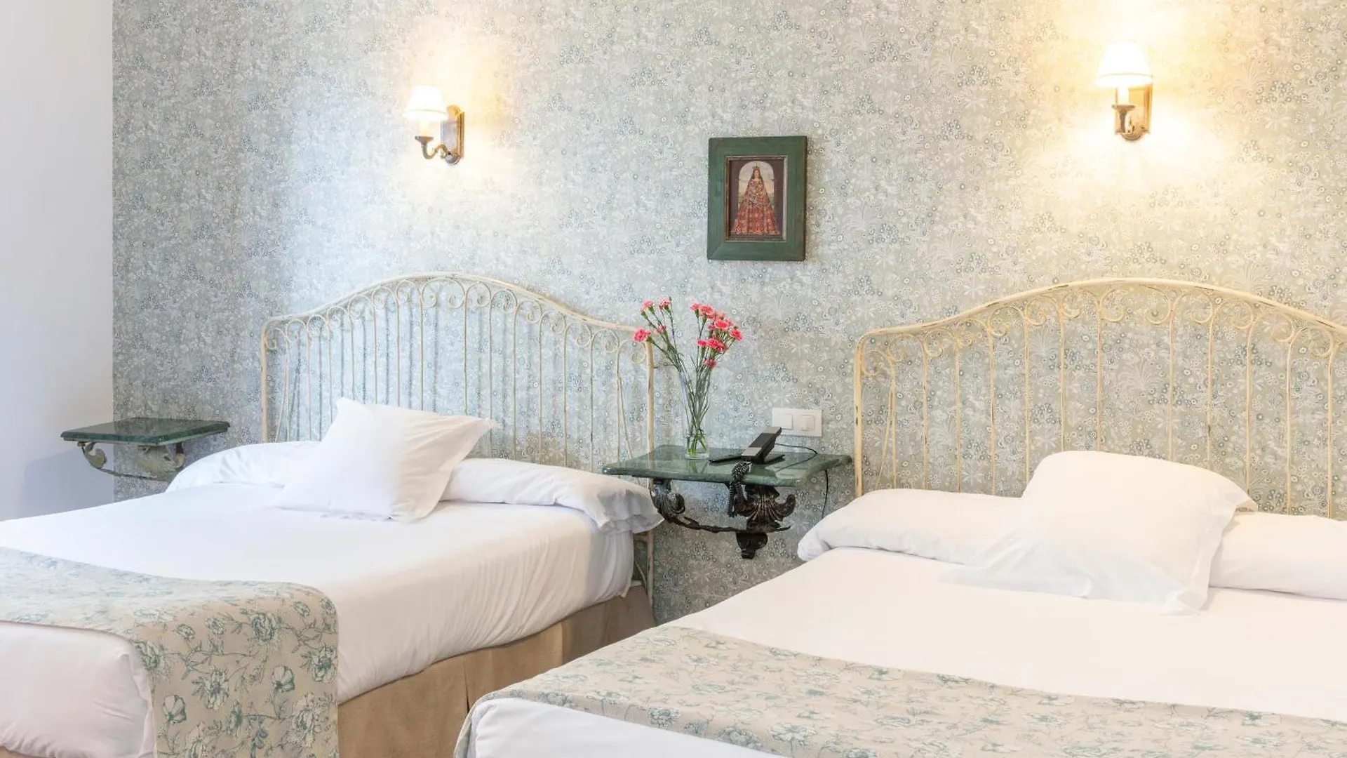 Hotel Puerta De La Luna Baeza