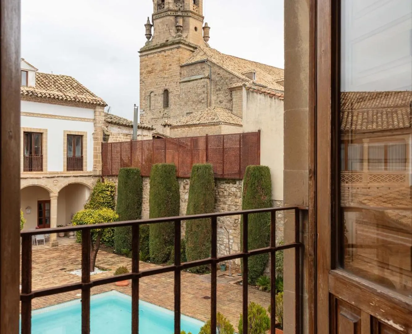 Hotel Puerta De La Luna Baeza