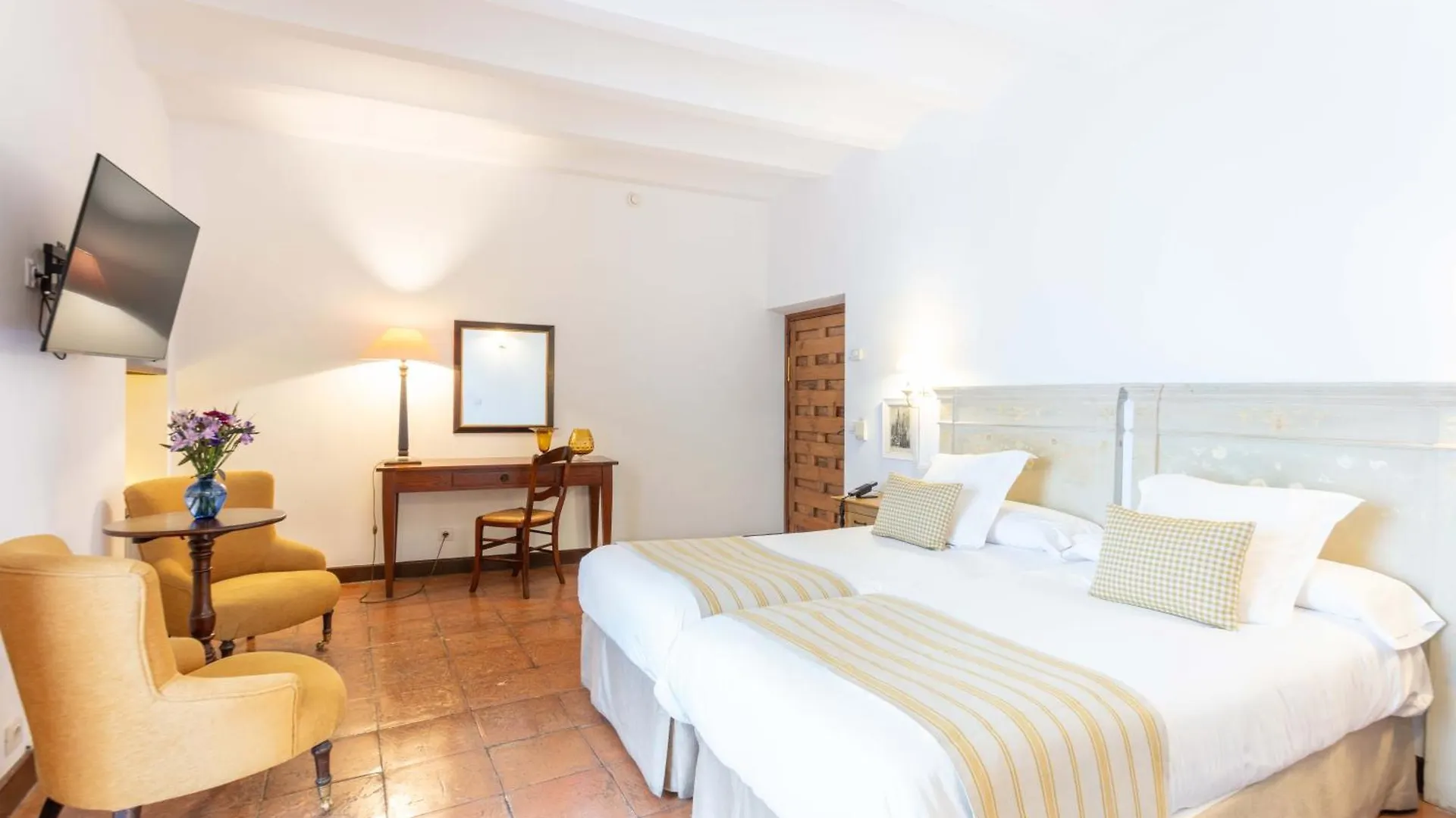 Hotel Puerta De La Luna Baeza
