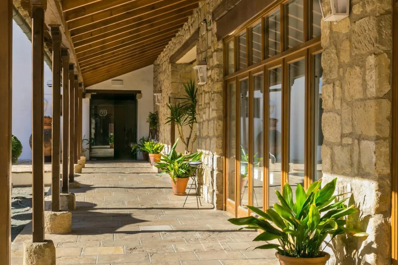Hotel Puerta De La Luna Baeza Spain