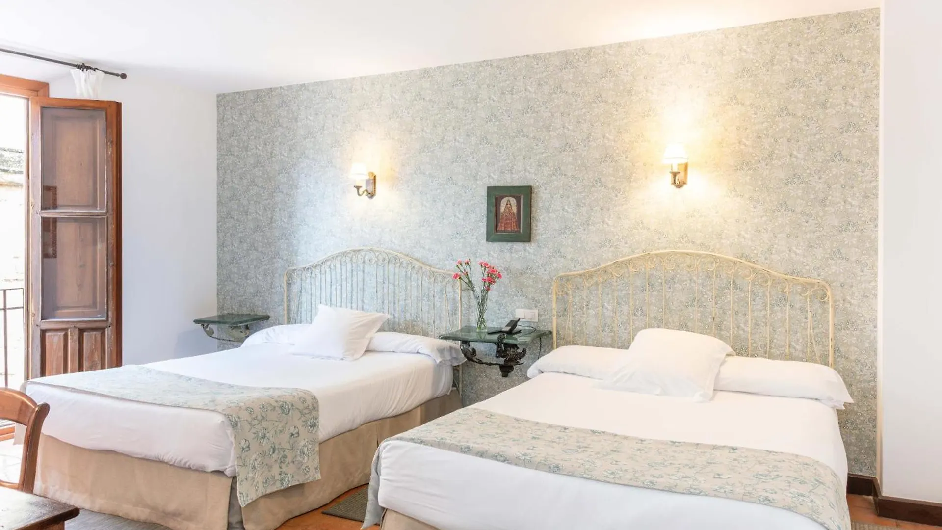 Hotel Puerta De La Luna Baeza
