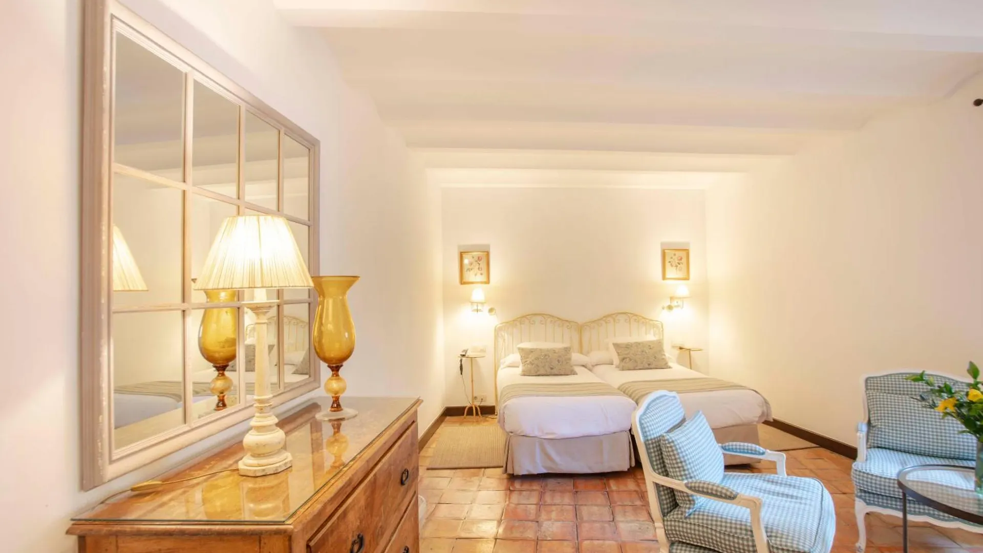 ****  Hotel Puerta De La Luna Baeza Spanje